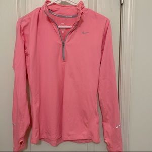 NIKE dri-fit pullover